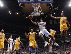 SKT前途光明！阿扎伦卡新星持续失利表现突出，全场沸腾不已